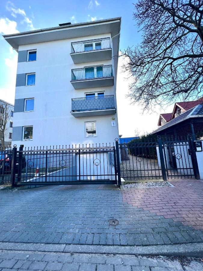 Apartament Centrum 13 Z Garazem Podziemnym Wladyslawowo Exterior foto